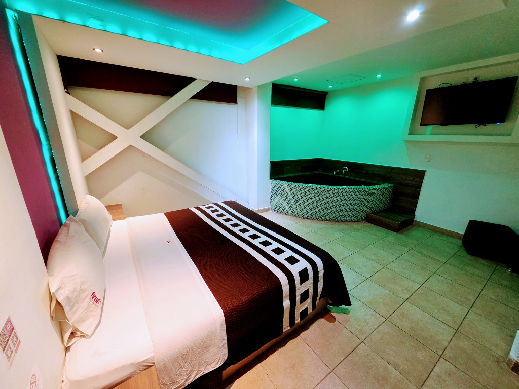 Fotografía de Habitación King Size con Jacuzzi